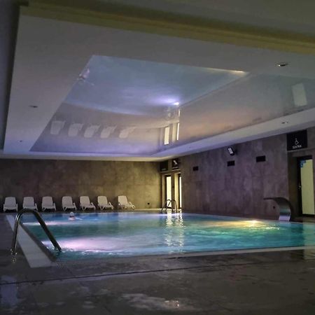 Wspanialy Apartament & Spa Nad Morzem Dziwnow Bagian luar foto