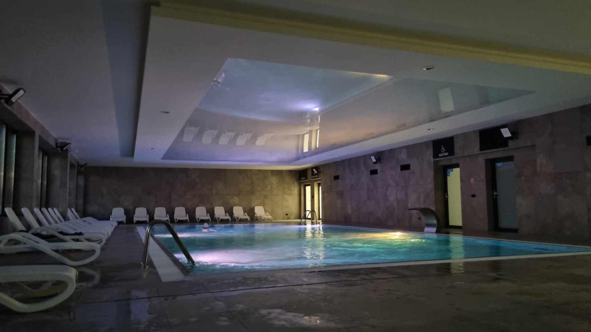 Wspanialy Apartament & Spa Nad Morzem Dziwnow Bagian luar foto